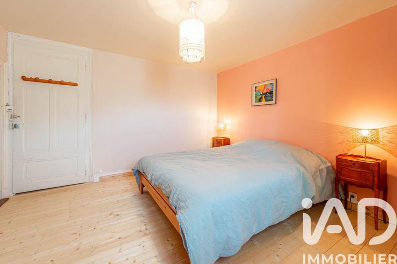 Appartement - 90 m² - 4 pièces