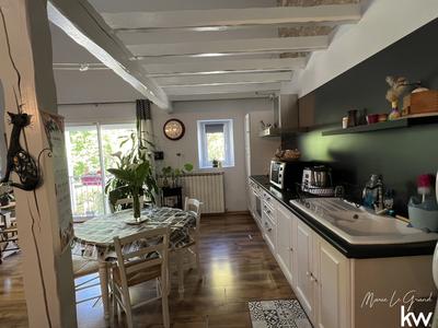 Maison - 175 m² - 6 pièces