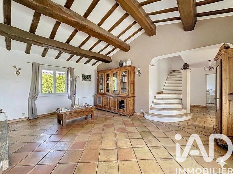 Maison - 170 m² - 5 pièces