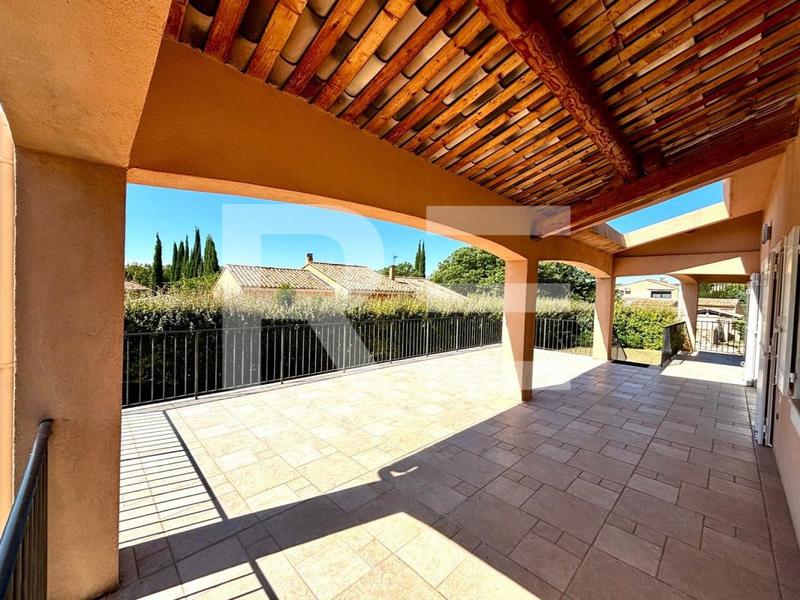 Maison - 107 m² - 4 pièces