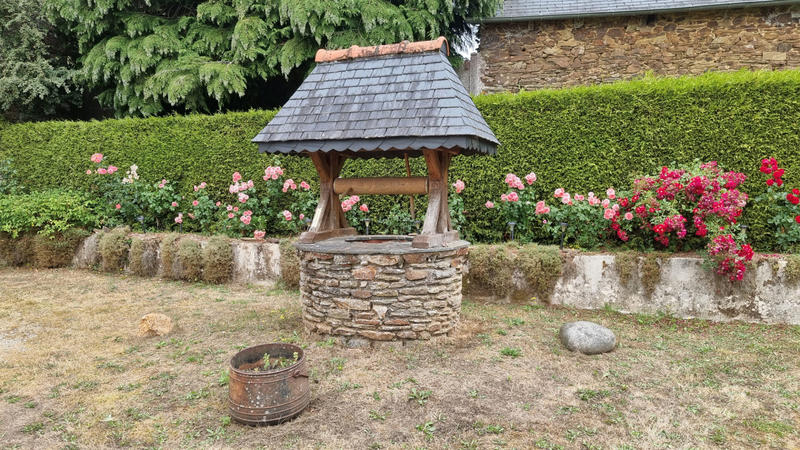 Maison - 156 m² - 9 pièces