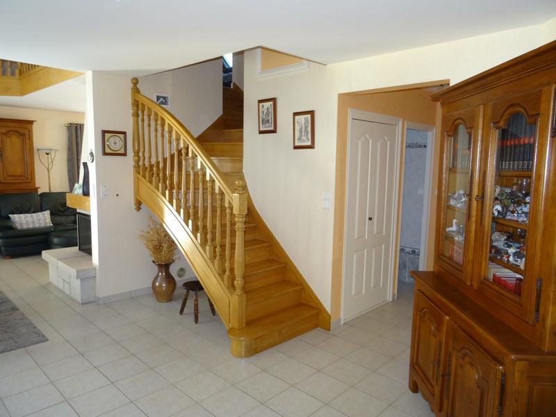 Maison - 195 m² - 11 pièces