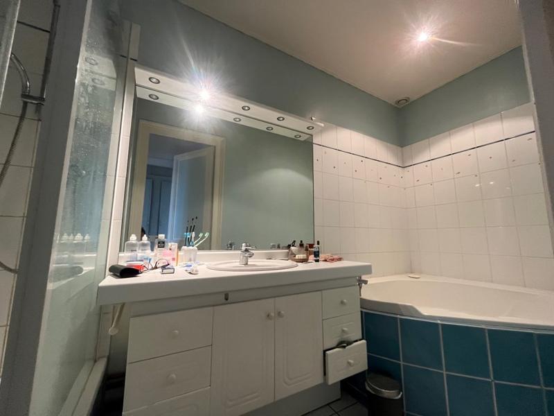 Appartement - 90 m² - 4 pièces