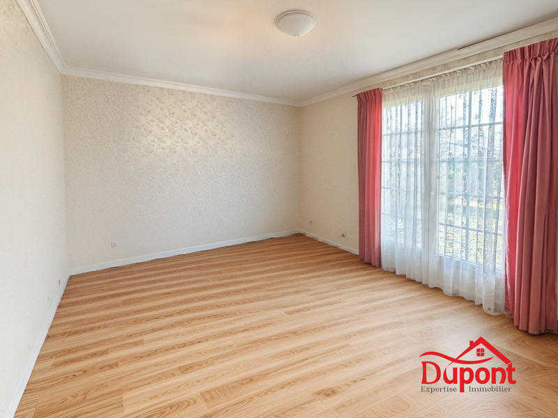 Maison traditionnelle - 85 m² - 4 pièces