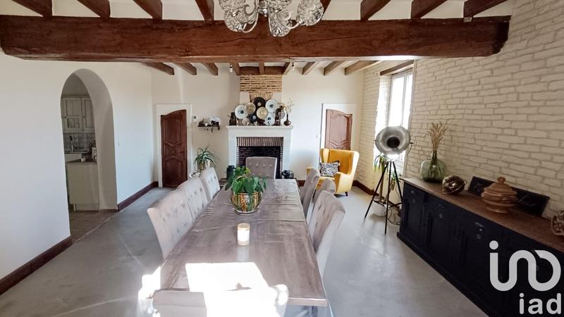 Maison - 222 m² - 9 pièces