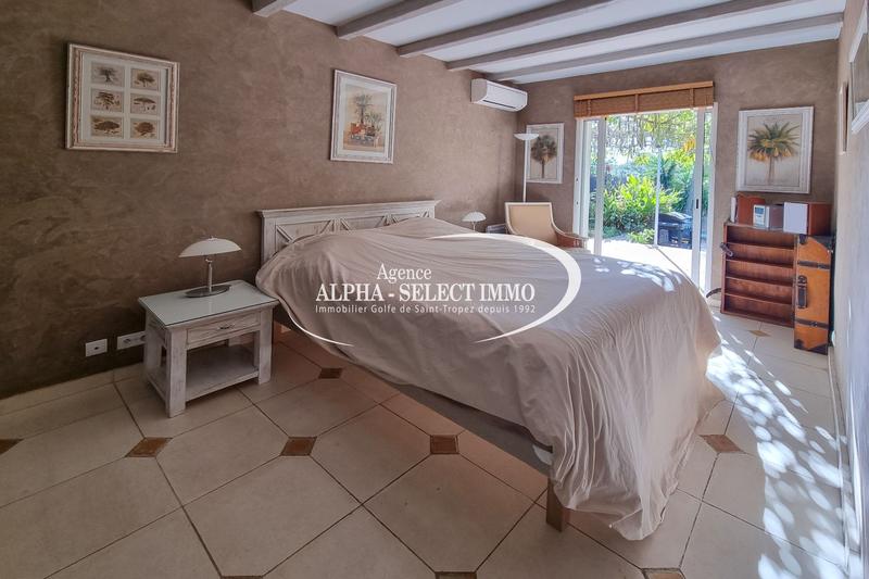 Villa - 168 m² - 7 pièces
