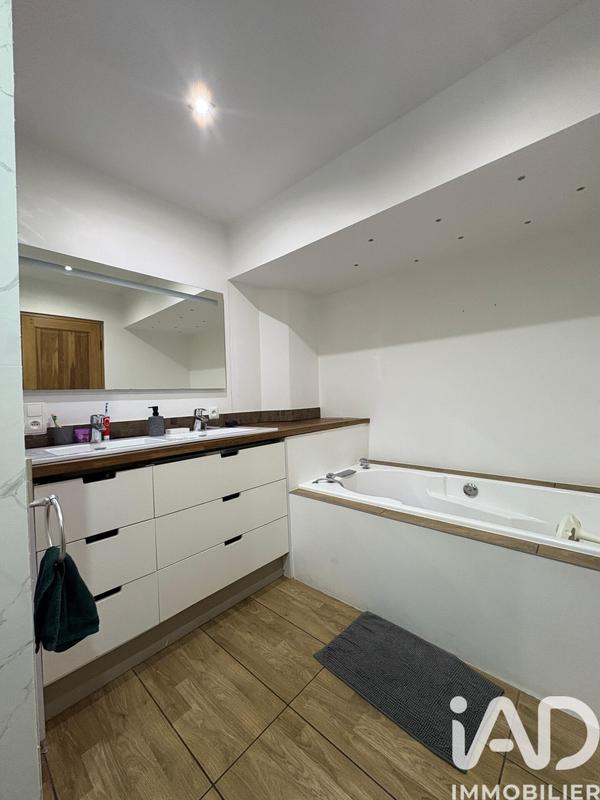 Maison de village - 138 m² - 5 pièces