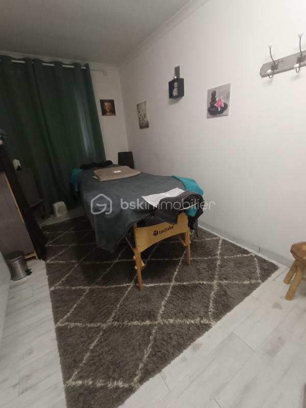 Maison - 163 m² - 6 pièces