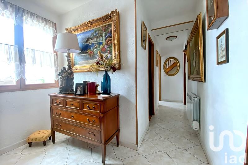 Maison - 200 m² - 6 pièces