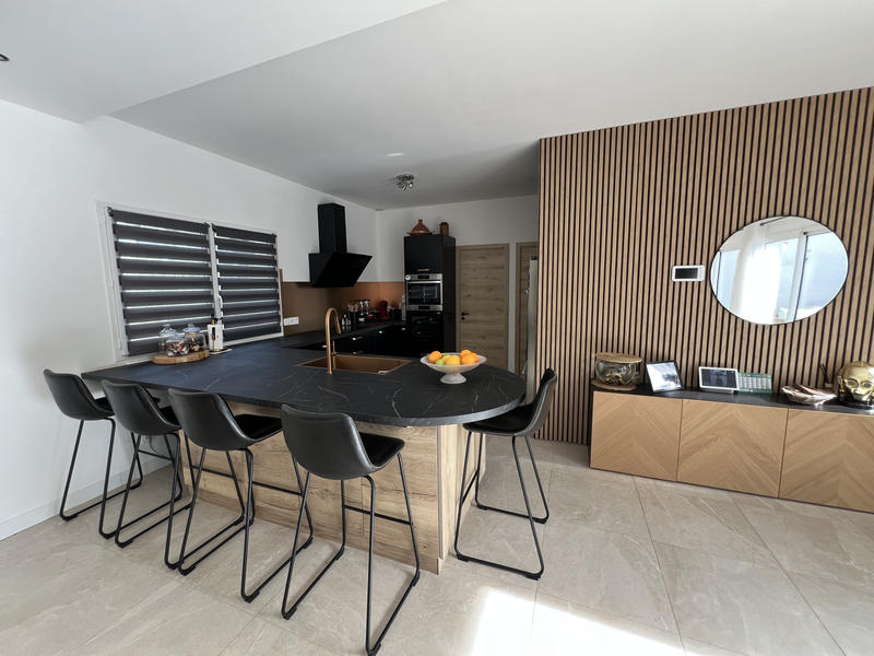 Maison - 164 m² - 6 pièces