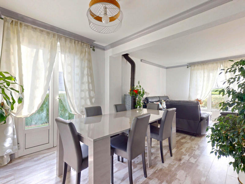 Viager - Maison - 170 m² - 8 pièces