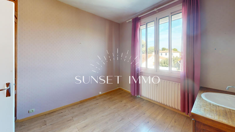 Appartement - 77 m² - 4 pièces