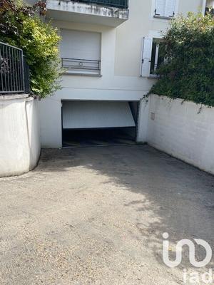 Parking - 12 m²