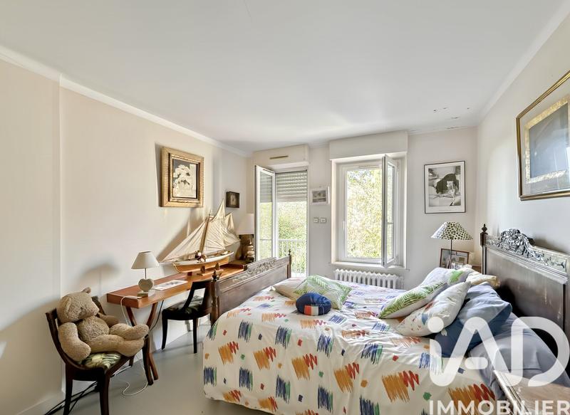 Maison de campagne - 200 m² - 5 pièces