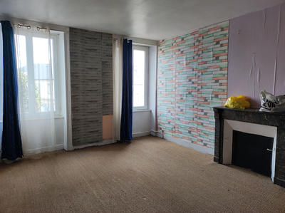 Maison - 155 m² - 8 pièces