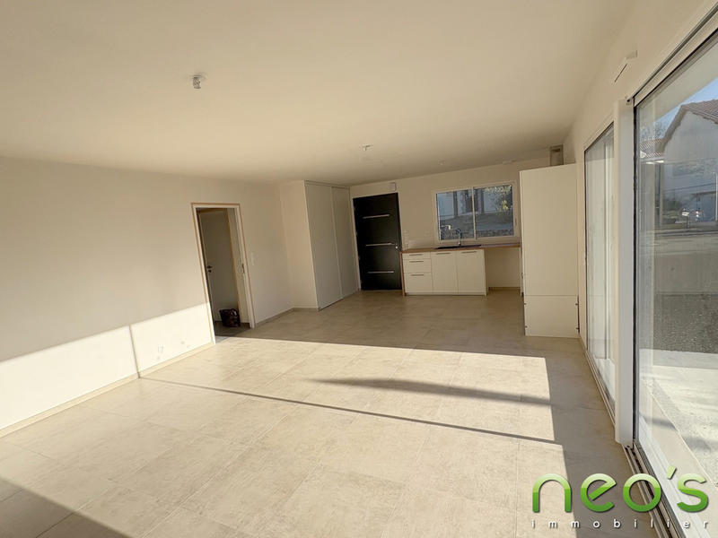 Maison - 92 m² - 4 pièces