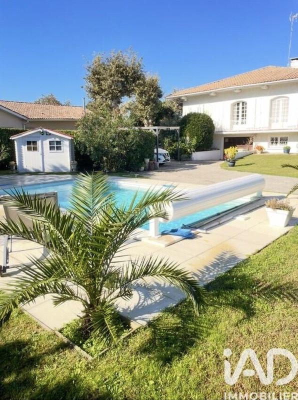 Maison - 170 m² - 7 pièces