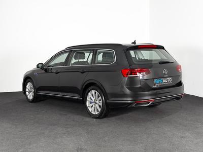 Volkswagen Passat Sw Gte 218ch Digital Cockpit Sieges Chauf Regul Acc Camera Dsg Hybrid Rechargeable