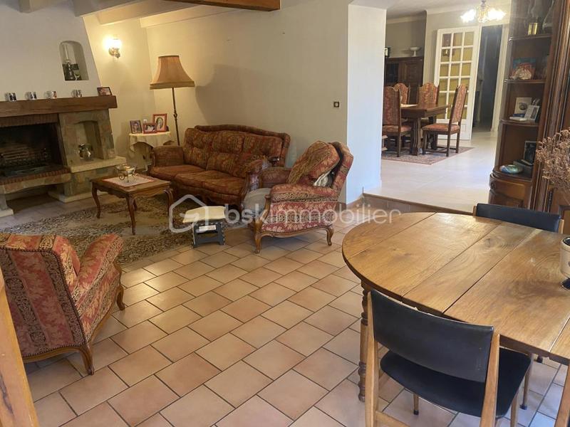 Maison - 152 m² - 5 pièces