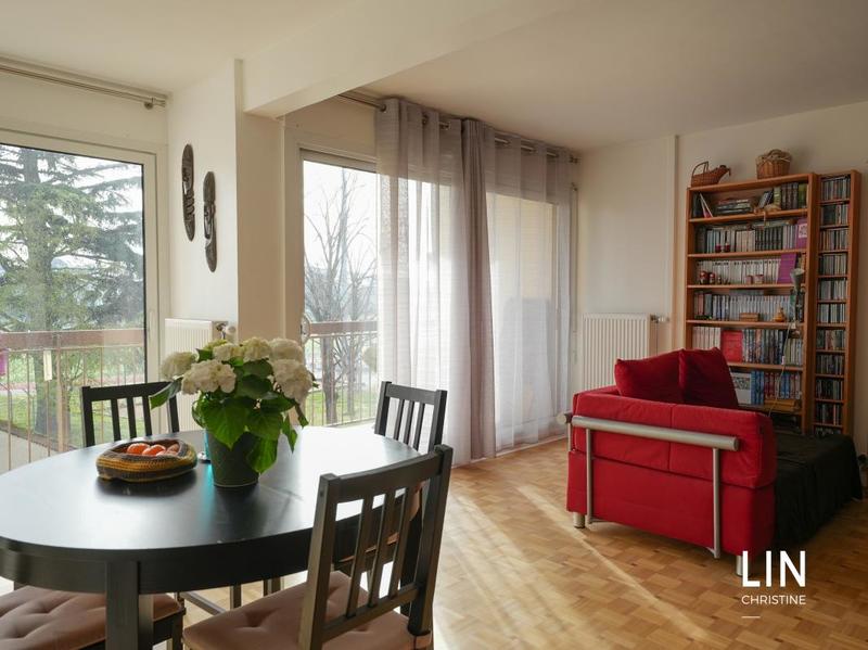 Appartement - 105 m² - 4 pièces