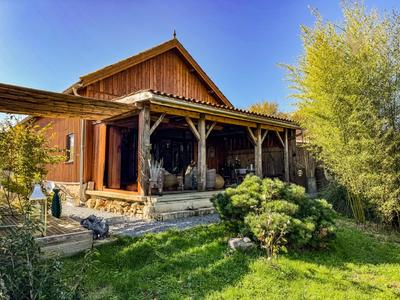 Maison - 145 m² - 2 pièces