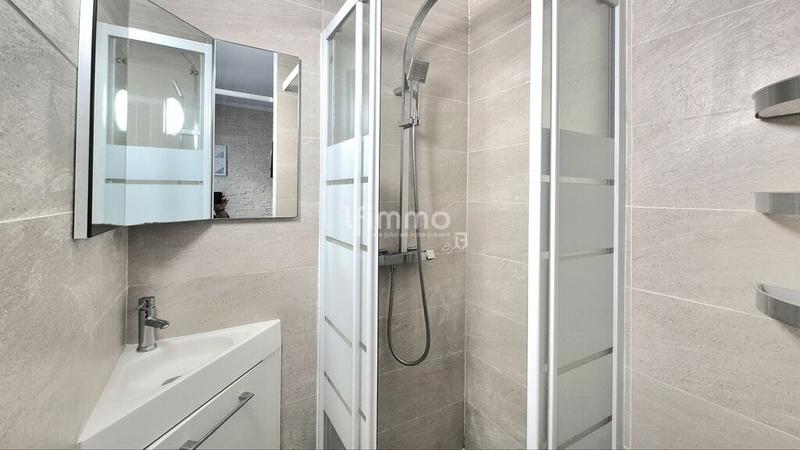 Appartement - 8 m² - 1 pièce