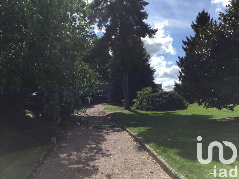 Maison - 200 m² - 8 pièces