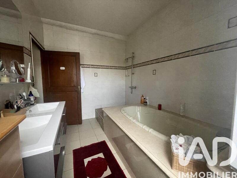 Duplex - 149 m² - 7 pièces