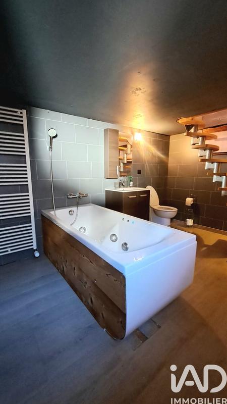 Maison - 168 m² - 5 pièces