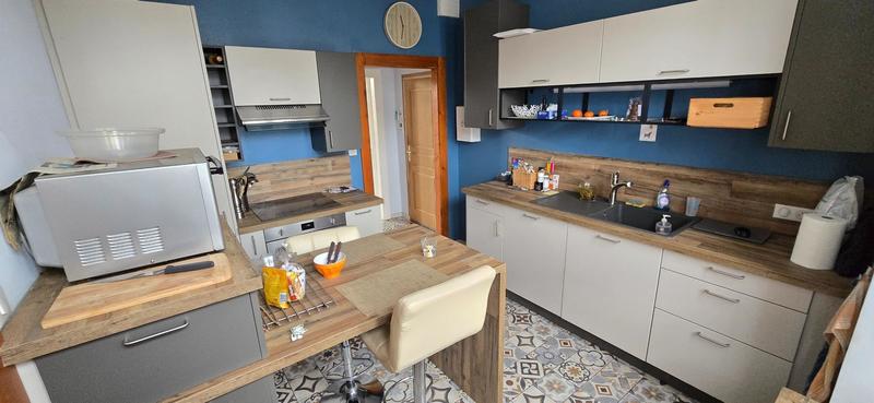 Maison - 157 m² - 8 pièces