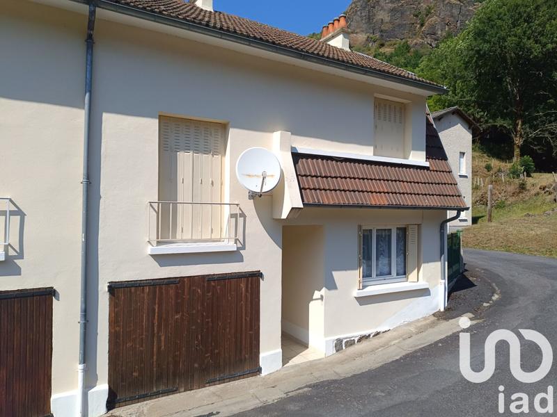 Maison - 80 m² - 5 pièces