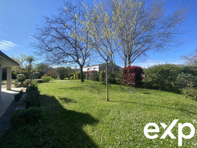 Viager - Maison - 232 m² - 7 pièces