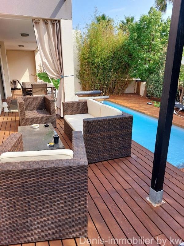 Maison - 151 m² - 6 pièces