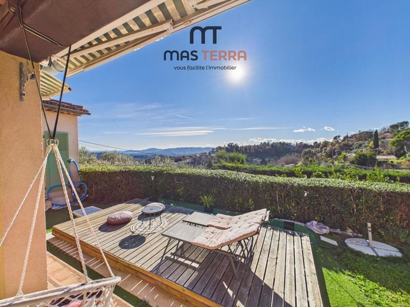 Villa - 223 m² - 9 pièces