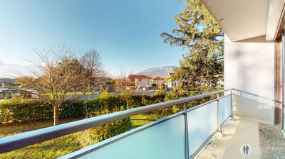 Appartement - 106 m² - 5 pièces