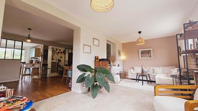 Maison - 145 m² - 7 pièces