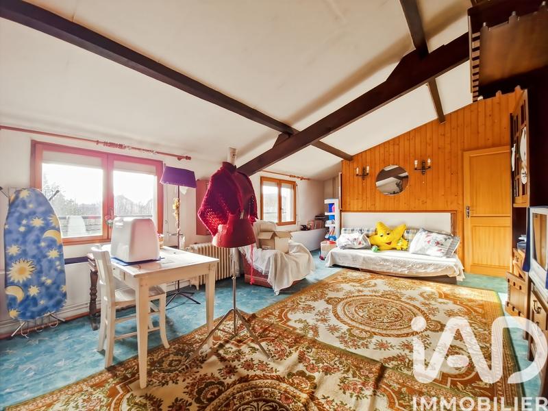 Maison - 228 m² - 7 pièces