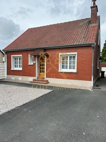 Maison - 95 m² - 4 pièces