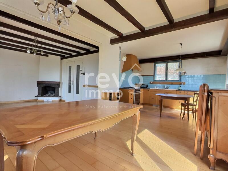 Maison - 151 m² - 6 pièces