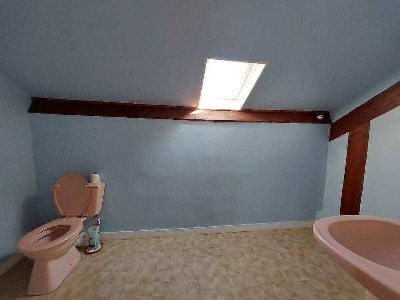 Maison - 176 m² - 8 pièces