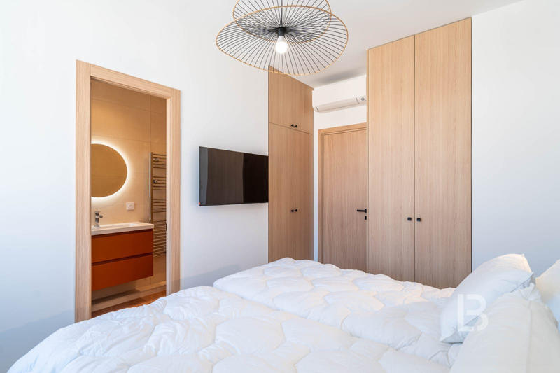 Appartement - 85 m² - 4 pièces