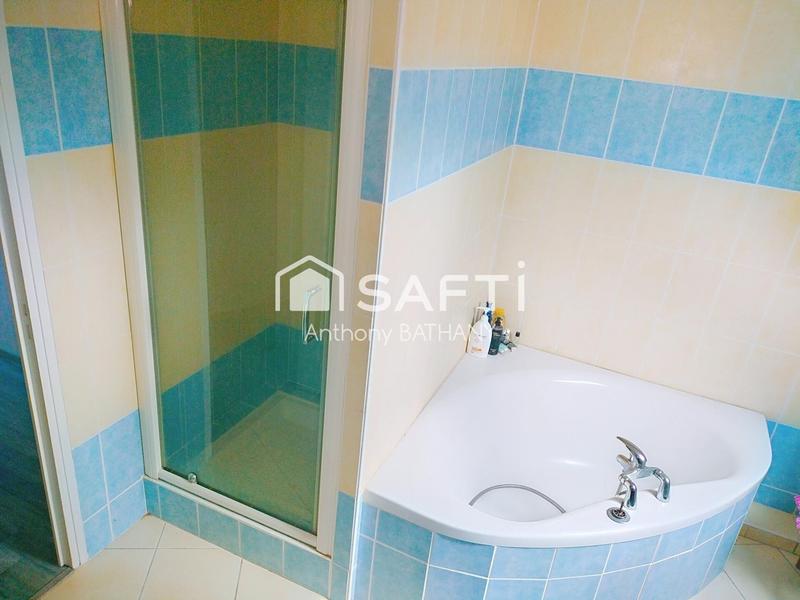 Maison - 167 m² - 7 pièces