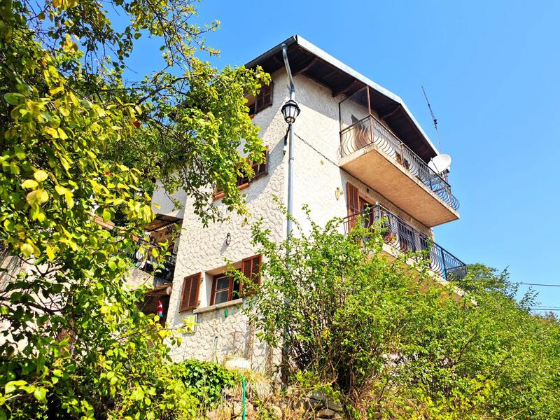 Maison - 100 m² - 6 pièces