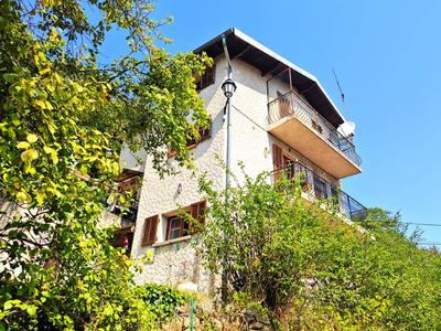 Maison - 100 m² - 6 pièces