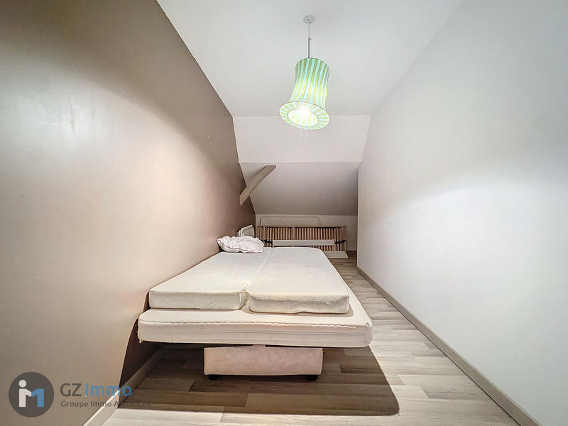 Maison - 214 m² - 7 pièces