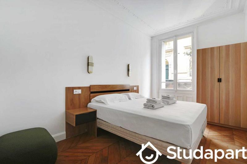 Appartement - 90 m² - 5 pièces