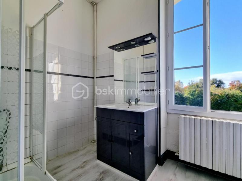 Maison en pierre - 171 m² - 6 pièces