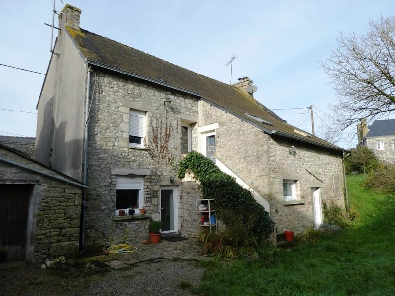 Maison en pierre - 135 m² - 6 pièces