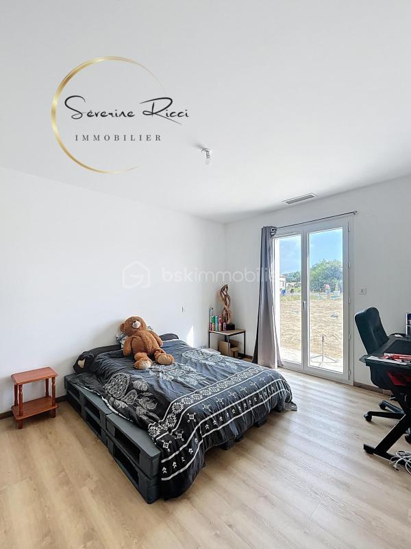 Villa - 181 m² - 6 pièces