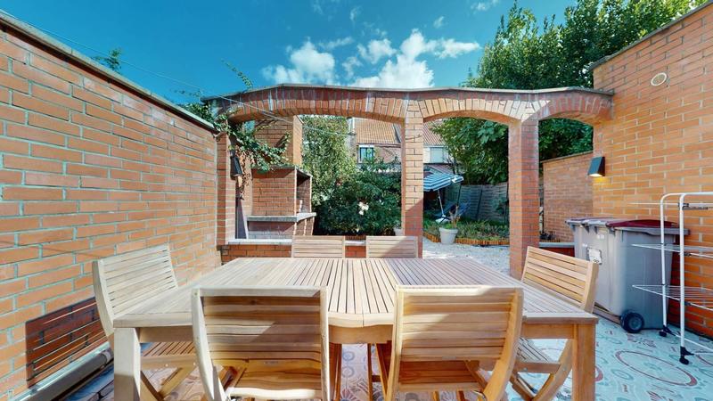 Appartement - 138 m² - 7 pièces